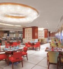 Seeneez Restaurant & Cafe