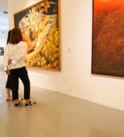 Thomas Kinkade Gallery Of Monterey