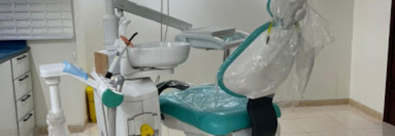 مجمع دنتال هوم لطب وزراعة الأسنان dental home clinic