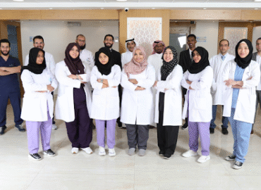 المهيدب لطب الأسنان , الهجرة (المدينة المنورة)