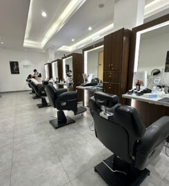 Enaya Salon For Men l صالون للرجال عناية
