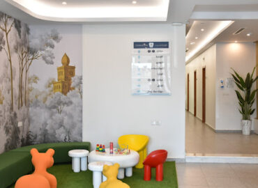 CosmaDent Specialty Center مجمع كوزما دنت الطبي المتخصص