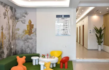 CosmaDent Specialty Center مجمع كوزما دنت الطبي المتخصص