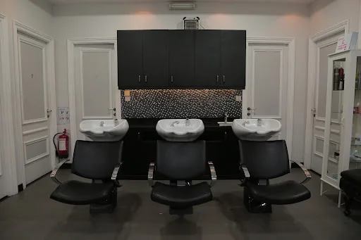 Henna Salon