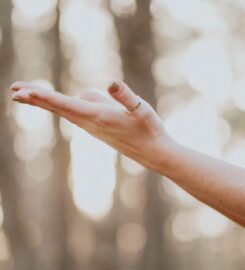 Earthy Center | Holistic & Chiropractic (Uthman Ibn Affan)